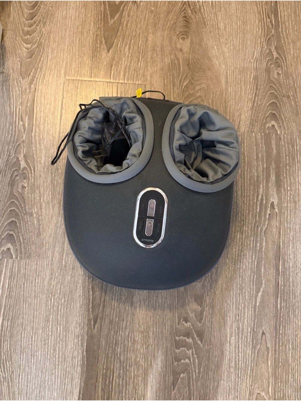 Compact Black Foot Massager with Gray Linings